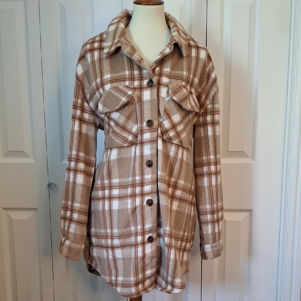 Plaid Button-Up Women's Jacket